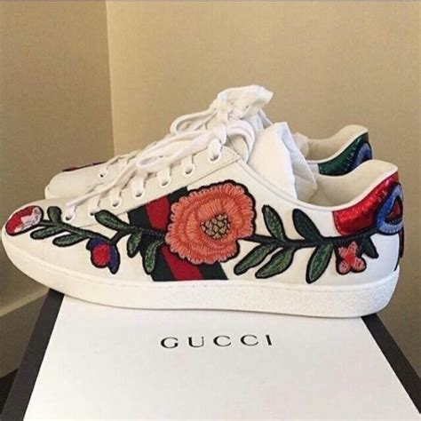 gucci rose embroidered shoes
